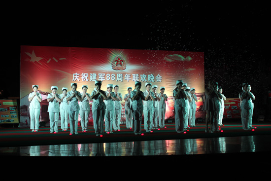 天使表演 感恩的心