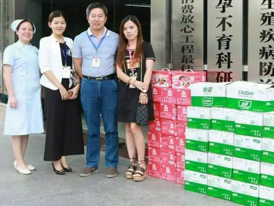 护士节，华润万家走进万丰医院慰问一线护理