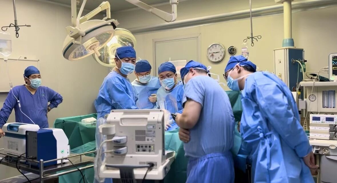 外科微创技术，守护生命之光